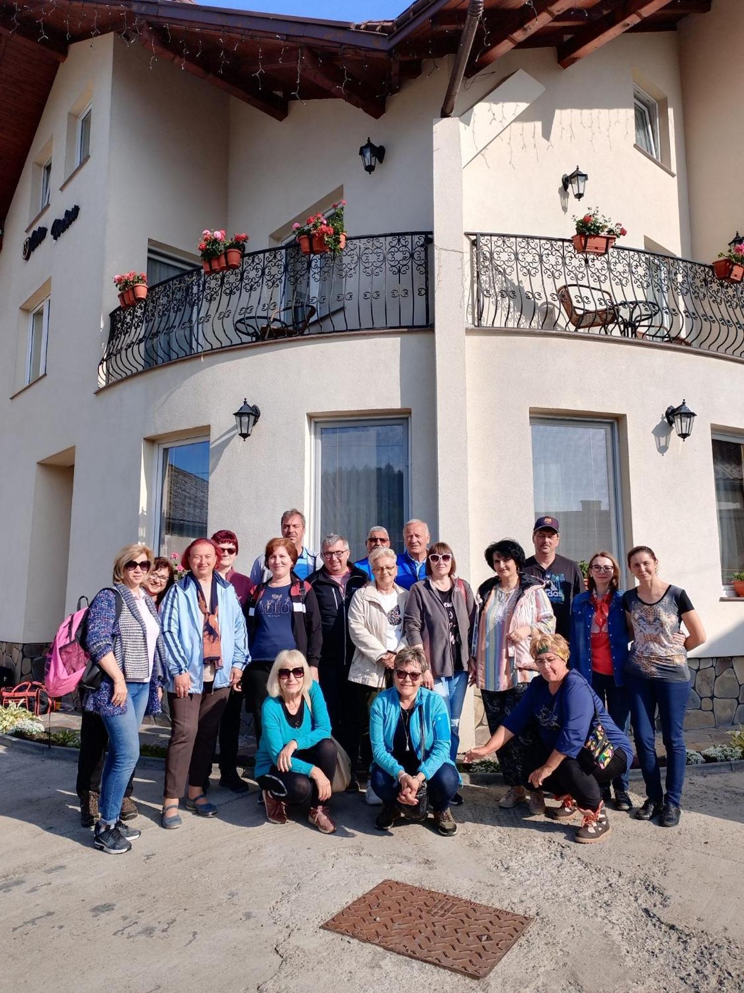 Popasul Calatorului Hotel Moisei Exterior photo