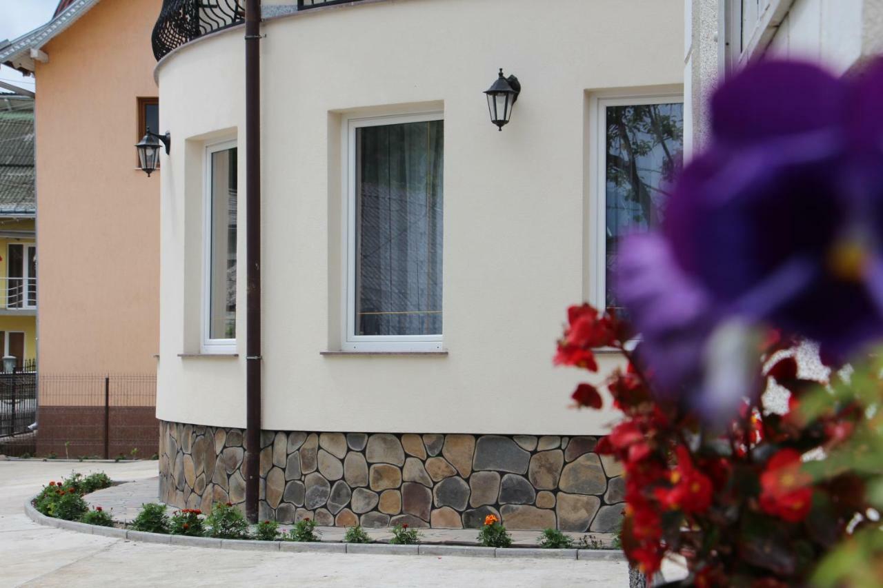 Popasul Calatorului Hotel Moisei Exterior photo